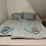 Zimmer In Innenstadtwohnung