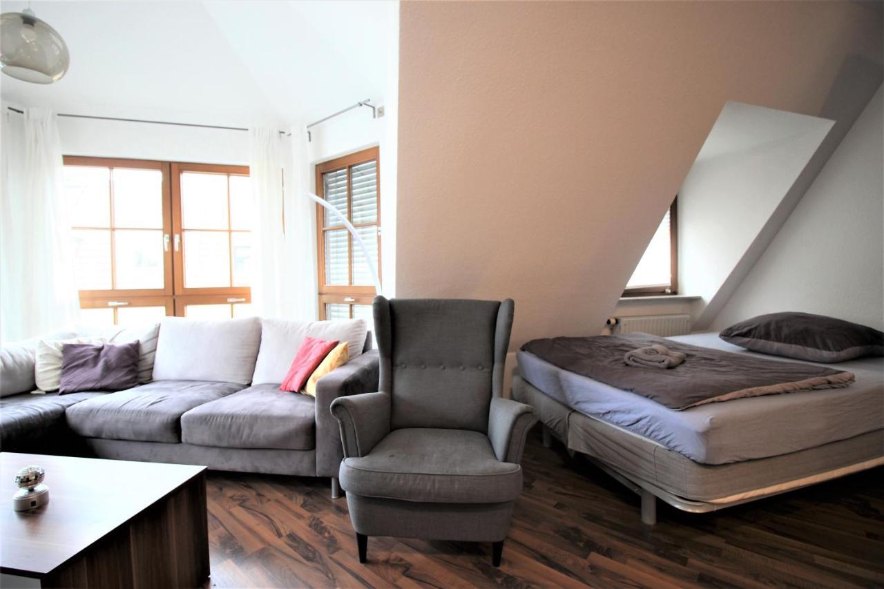 Homestay Zimmer In Innenstadtwohnung *