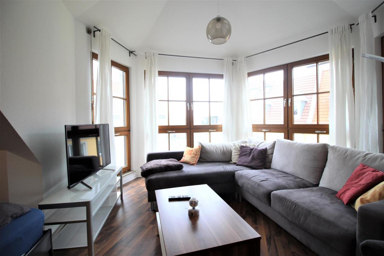 Zimmer In Innenstadtwohnung Homestay Wurzburg
