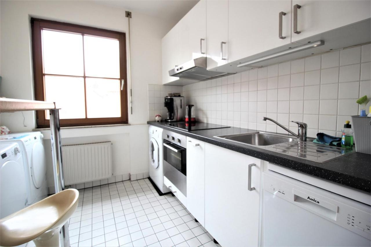 Homestay Zimmer In Innenstadtwohnung *
