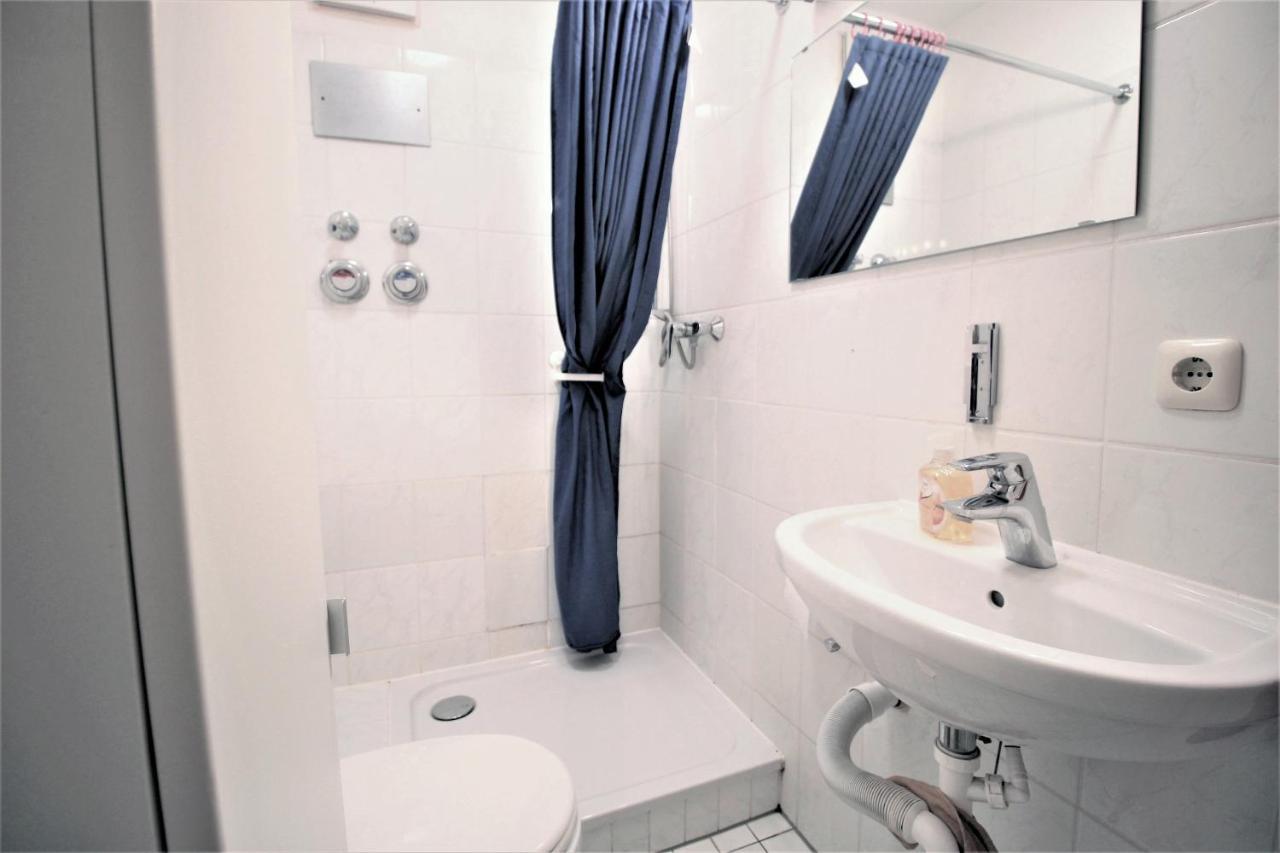 Zimmer In Innenstadtwohnung Wurzburg