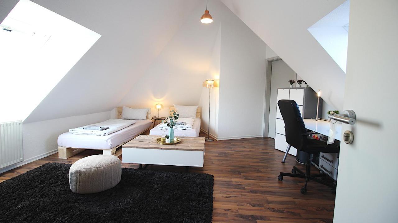 Zimmer In Innenstadtwohnung Homestay Wurzburg