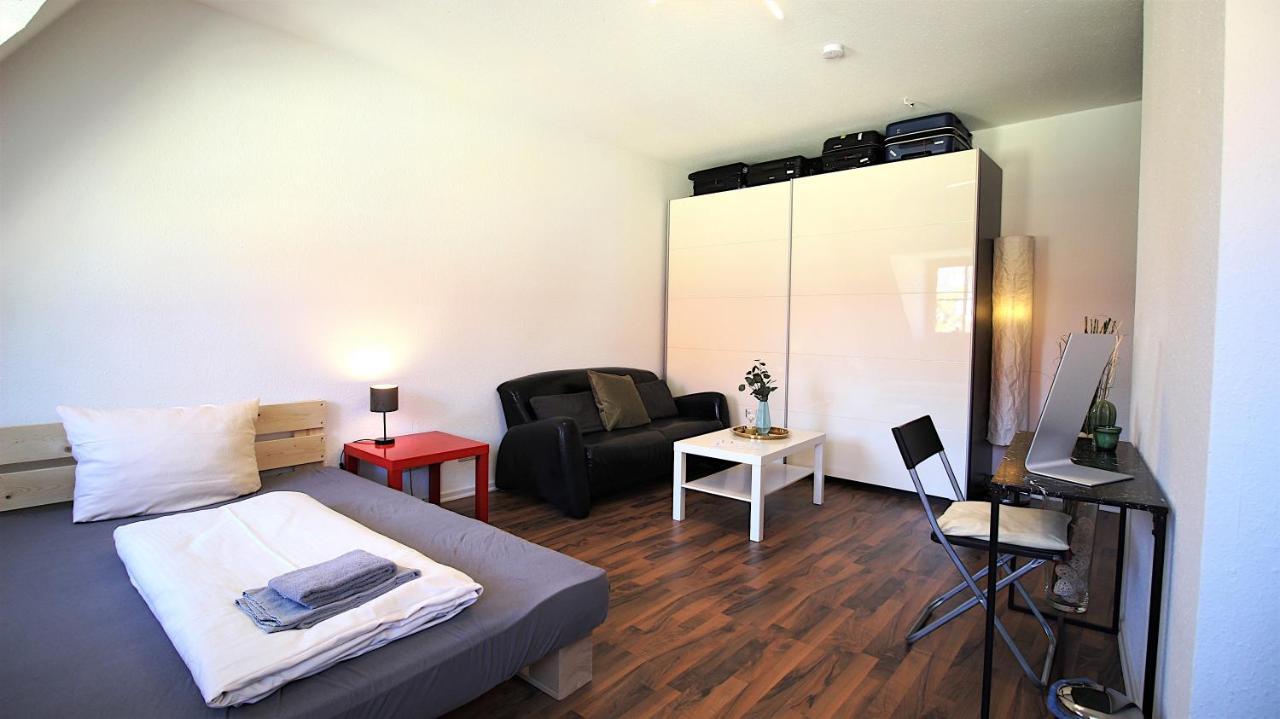 Homestay Zimmer In Innenstadtwohnung *