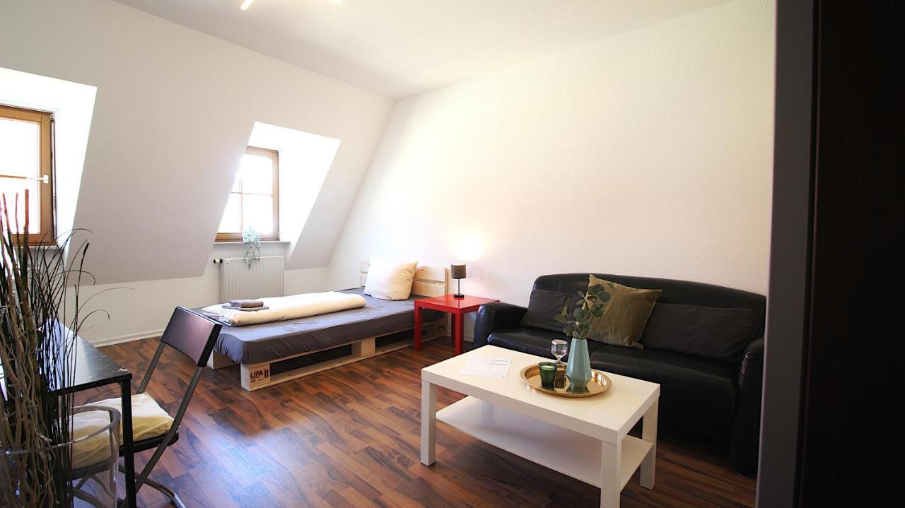 Zimmer In Innenstadtwohnung Würzburg