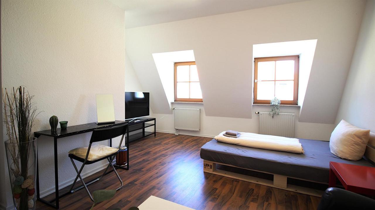 Zimmer In Innenstadtwohnung * Wurzburg